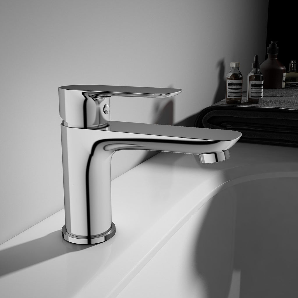 Elegant Royal Pika Single Handle Lavatory Faucet - Chrome Finish, Modern Design